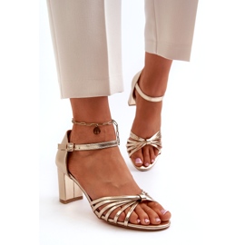 Evento Sandales à talons hauts Pyrrette dorées pour femmes d'or 2 Evento Sandales à talons hauts Pyrrette dorées pour femmes d'or 2