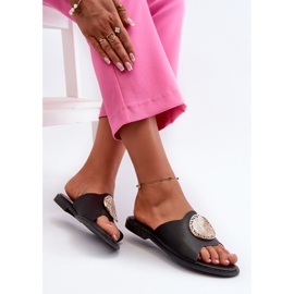 Tongs Femme Talon Plat Avec Décoration, Noir Rivashea le noir 1