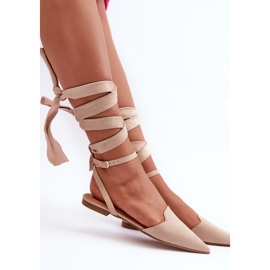 Ballerines beiges à lacets en daim écologique à bouts pointus Ellesara 4