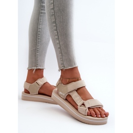 Sandales à plateforme pour femmes Big Star NN274A535 Beige 2