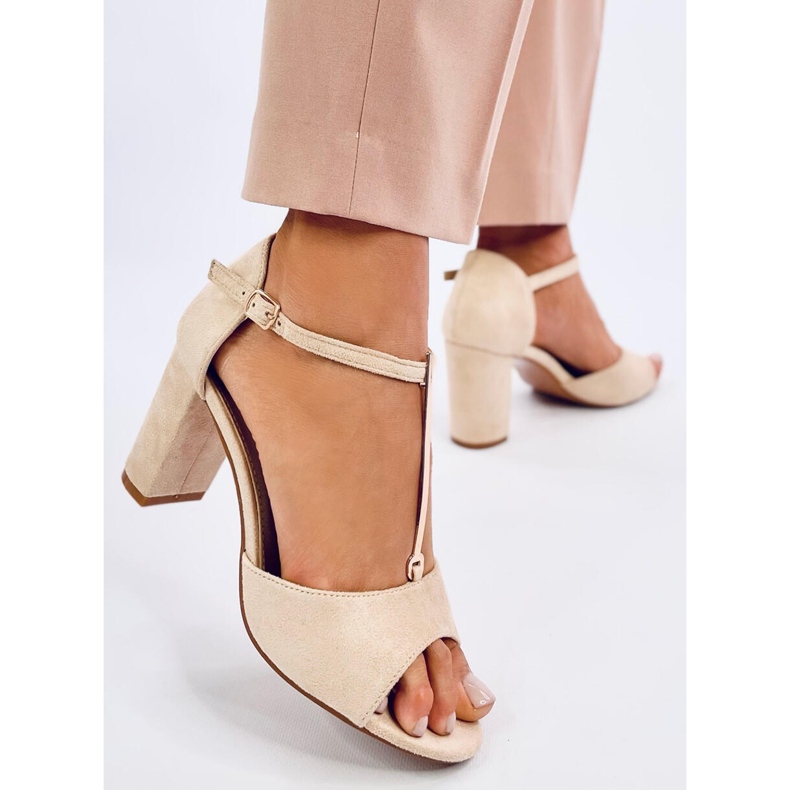 Ferdi Sandales à talons hauts beiges à décoration dorée 2