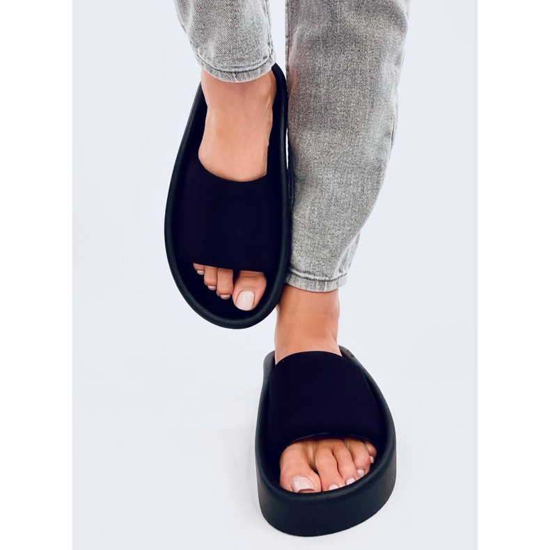 Chaussons souples pour femmes Fontes Noir le noir 1