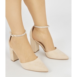 Escarpins à talons hauts en daim beige 3