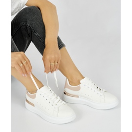 Baskets femme en cuir blanc avec élément rose blanche 1