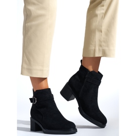 Bottes noires pour femmes le noir 1