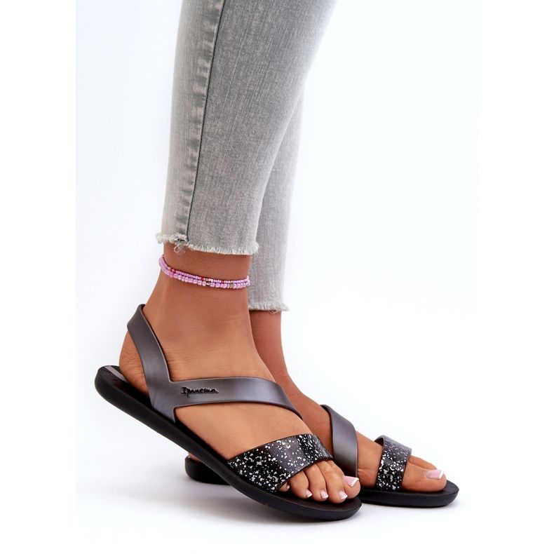 Sandales pour femmes 82429 Ipanema Vibe Sandal Fem Noir et Argent le noir 1 Sandales pour femmes 82429 Ipanema Vibe Sandal Fem Noir et Argent le noir 1
