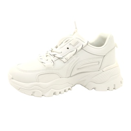 Evento Baskets de sport pour femmes News 21SP26-3925 blanc blanche 3 Evento Baskets de sport pour femmes News 21SP26-3925 blanc blanche 3