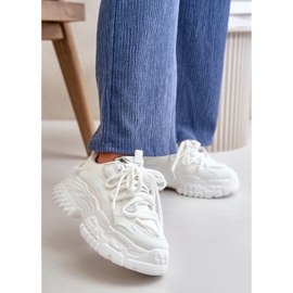 Baskets pour femmes à semelle massive, blanches Nevela 2