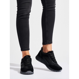 Chaussures de sport femme noires 1