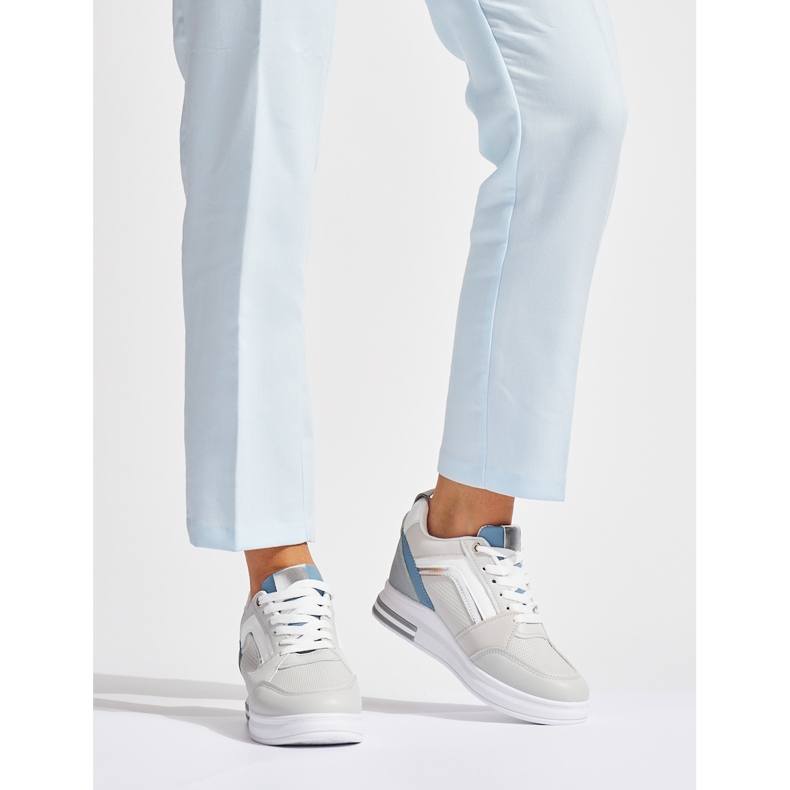 Baskets femme grises à coin caché 2