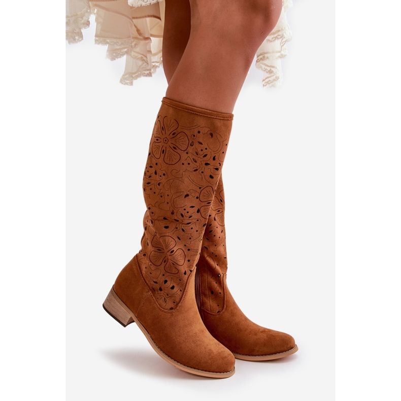 Bottes Femme Ajourées Sur Talons Bas Eco Daim Fermées Par Fermeture éclair Orchidées Camel brun 1