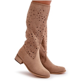 Bottes Femme Ajourées Sur Talons Bas Eco Daim Fermées Par Une Fermeture Éclair Orchidées Beige Foncé 9