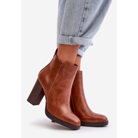 Bottes isolées pour femmes sur talon haut en cuir écologique marron Teresine brun 1