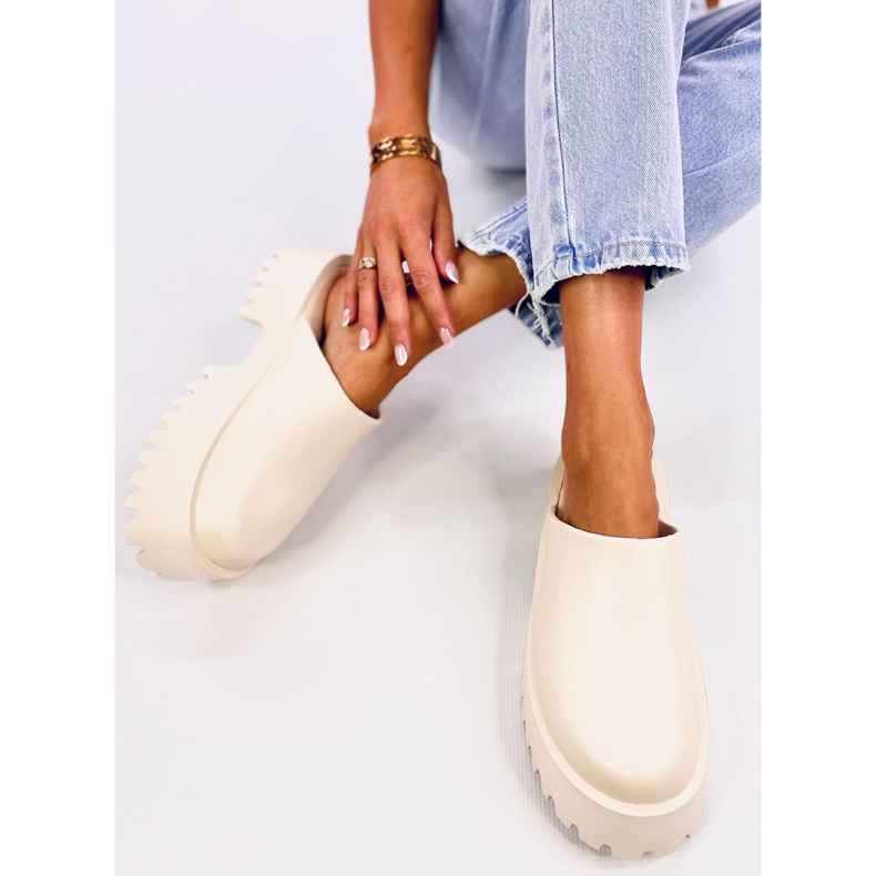 Sabots en mousse Ernest Beige 2