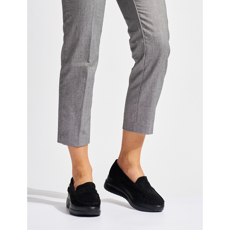 Mocassins noirs en daim sur une plateforme épaisse le noir 1