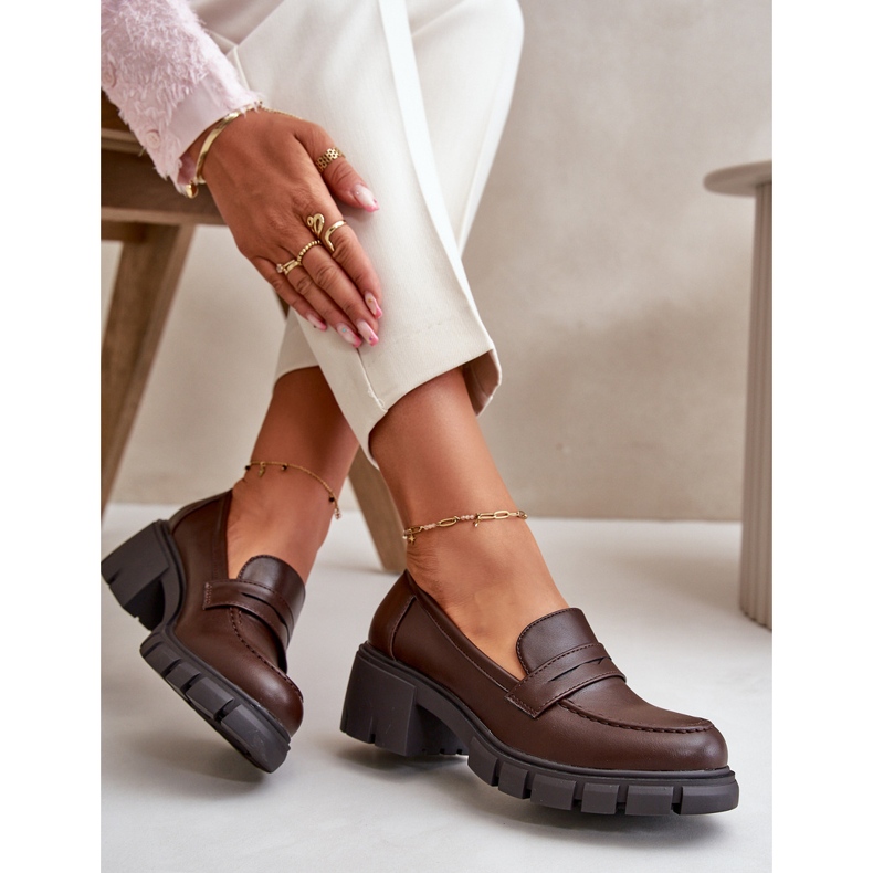 Chaussures à talons bas pour femmes en cuir écologique, marron foncé Menloa brun 2