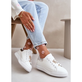 Baskets basses en éco-cuir avec pins Cillione blancs et argentés 2
