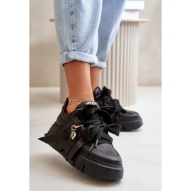 Baskets en cuir pour femmes sur plateforme noir CheBello 4568 2