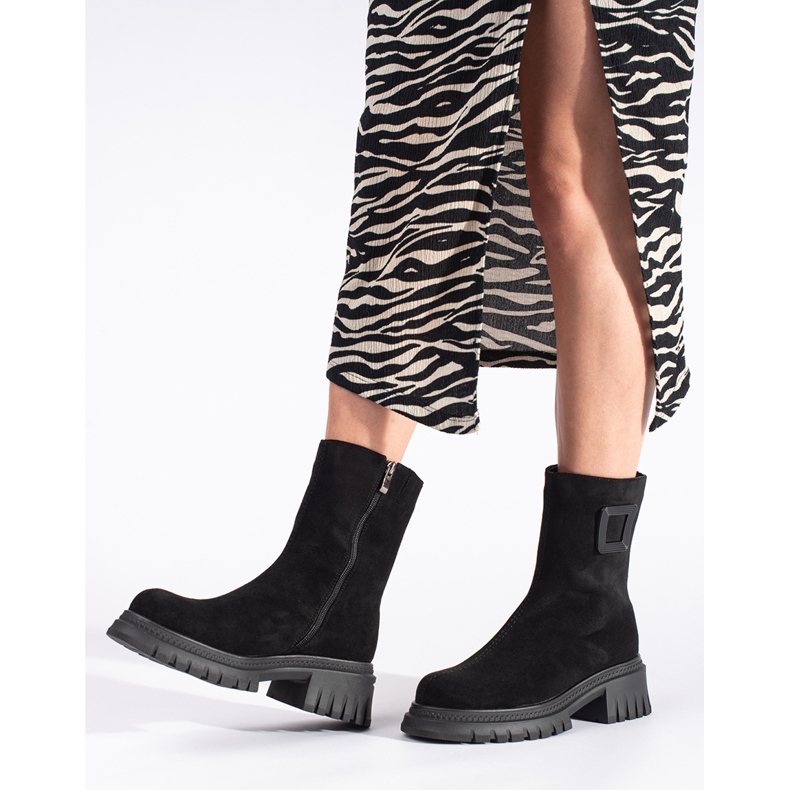 Bottines noires pour femme à semelle épaisse le noir 2