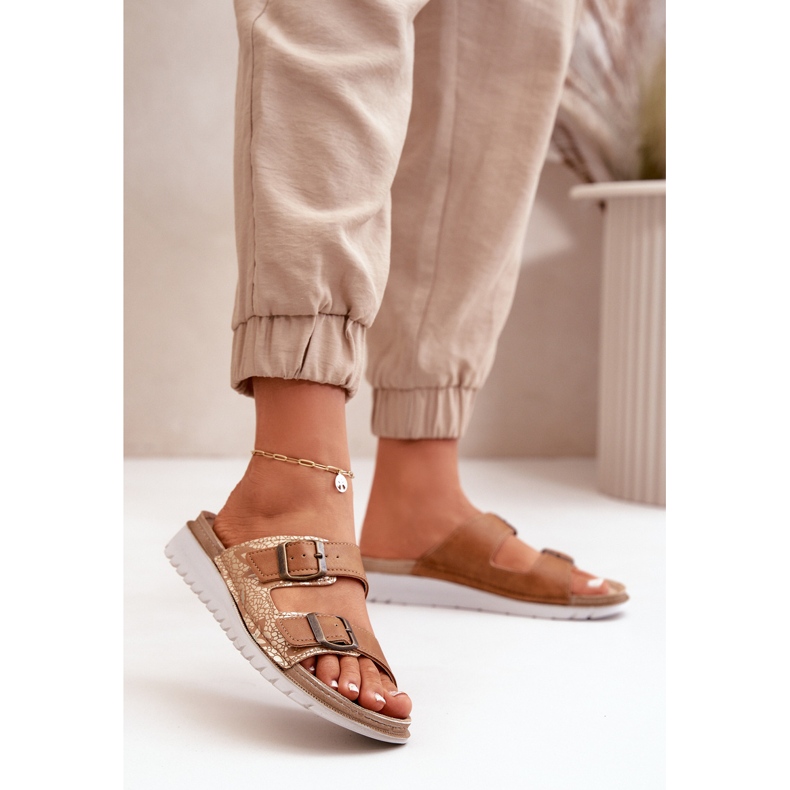 Tongs confortables pour femmes avec boucles Inblu CN000033 marron brun 2