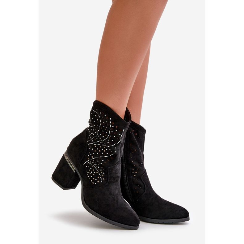 Bottines ajourées décorées pour femmes en suède écologique noir S.Barski HY42-029 1