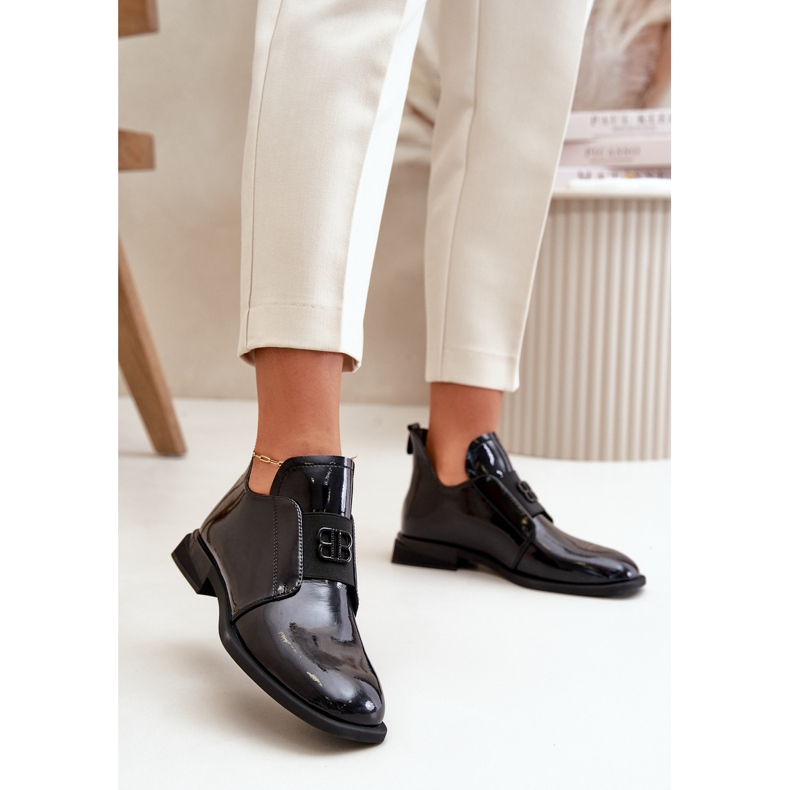 Chaussures à enfiler vernies pour femmes en cuir naturel, noir Vinceza 91120 le noir 2