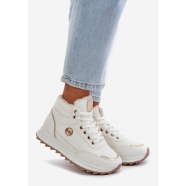 Chaussures de sport isolées sur plateforme pour femmes, blanc Ariatte blanche 1 Chaussures de sport isolées sur plateforme pour femmes, blanc Ariatte blanche 1
