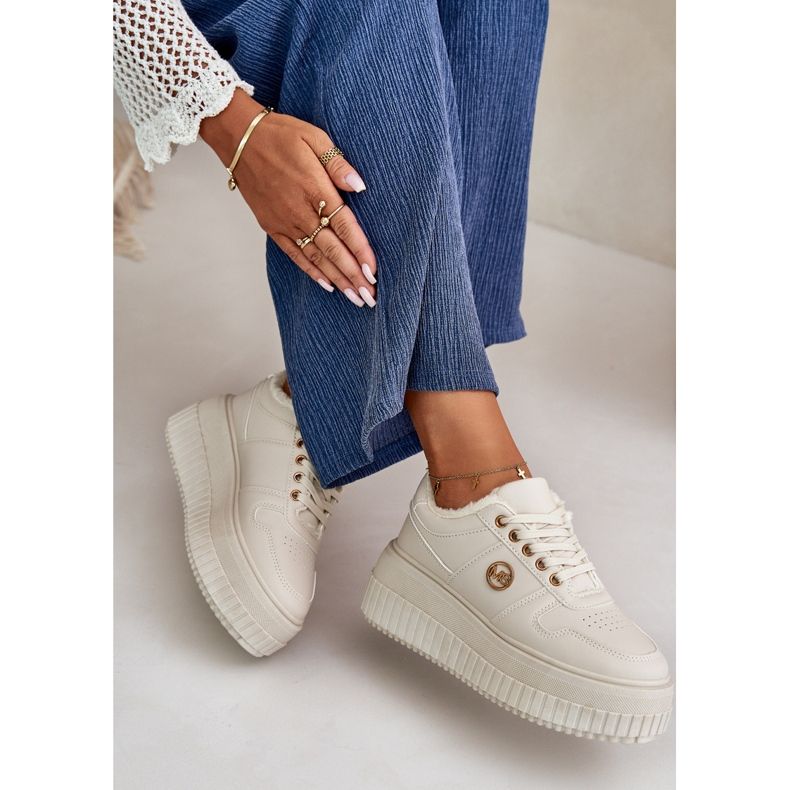 Baskets de sport isolées pour femmes avec semelle épaisse, beige Verissha 2 Baskets de sport isolées pour femmes avec semelle épaisse, beige Verissha 2