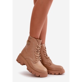Bottines Worker Femme Avec Fermeture Éclair, À Lacets, Cuir Écologique Beige Naolani 1 Bottines Worker Femme Avec Fermeture Éclair, À Lacets, Cuir Écologique Beige Naolani 1