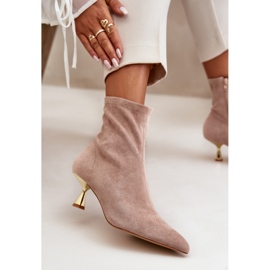 Bottes à talons hauts pour femmes en daim écologique avec bouts pointus, Beige Irithare 9