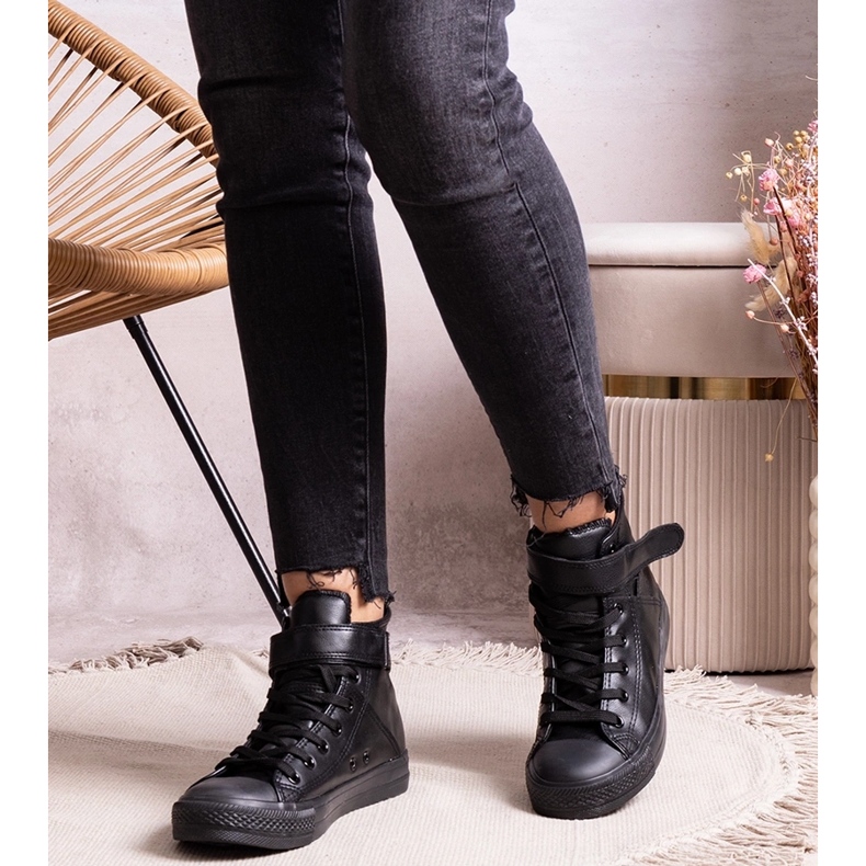 Baskets montantes noires en cuir écologique Bonbonita 1