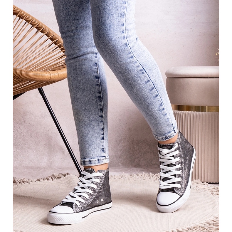 Baskets montantes noires brillantes par Ranifali 1