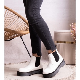 Bottines à plateforme blanches par Lessaya 1
