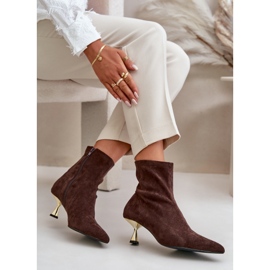 Bottes Pour Femmes Sur Un Talon Haut En Daim Écologique Avec Bouts Pointus Marron Irithare brun 7