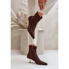 Bottes Pour Femmes Sur Un Talon Haut En Daim Écologique Avec Bouts Pointus Marron Irithare brun 6