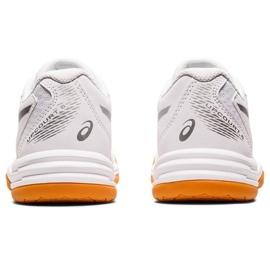 Chaussures Asics Upcourt 5 GS 1074A039-101 blanche 2