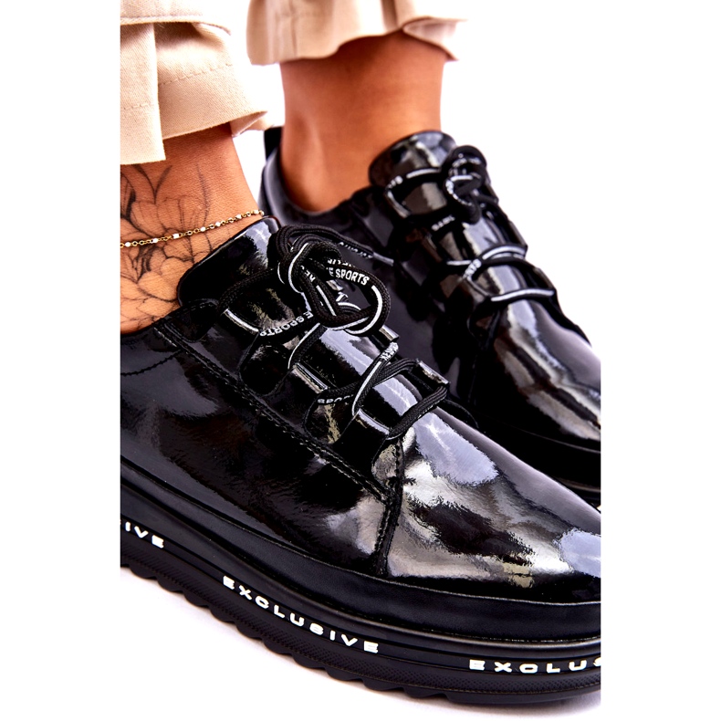 S.Barski Baskets en cuir verni noires Chantal 5