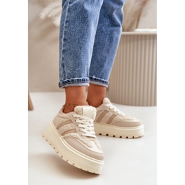 Baskets isolées beiges pour femmes sur une plateforme avec peau de mouton Daivlene 2