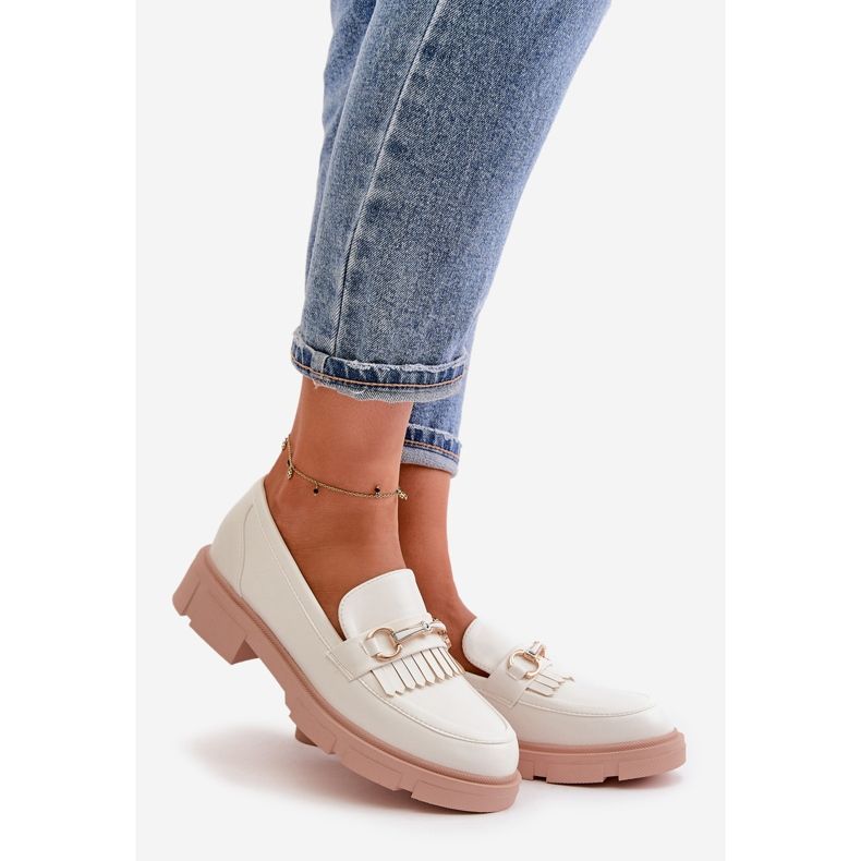 Mocassins pour femmes avec décoration en cuir écologique, blanc Tialorae blanche 1 Mocassins pour femmes avec décoration en cuir écologique, blanc Tialorae blanche 1