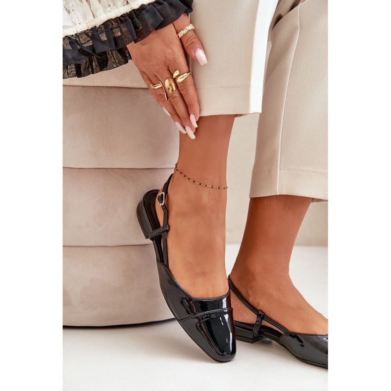 Ballerines noires vernies Kairael à talons bas et talon ouvert le noir 2