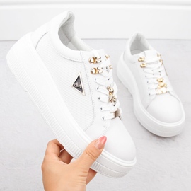 Chaussures en cuir blanc pour femmes sur la plateforme Filippo DP6382 blanche 1 Chaussures en cuir blanc pour femmes sur la plateforme Filippo DP6382 blanche 1