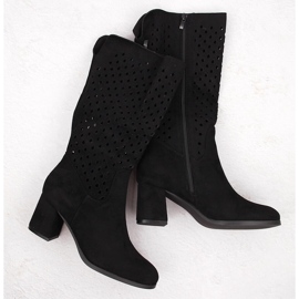 M. DASZYŃSKI Bottines ajourées en daim noir M.Daszyński SA156-10B 1