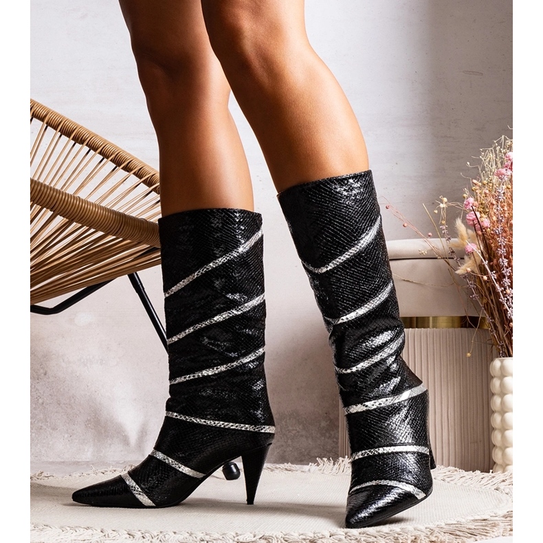 Bottes isolées Nevzo noires et argentées 1