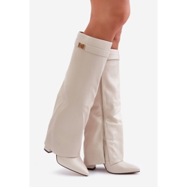 Bottines en cuir écologique pour femmes avec tige relevée sur talon haut Beige clair Avamora 1 Bottines en cuir écologique pour femmes avec tige relevée sur talon haut Beige clair Avamora 1