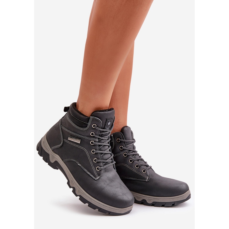 News Chaussures de trekking isolées pour hommes en cuir écologique, bleu marine Neramia 1