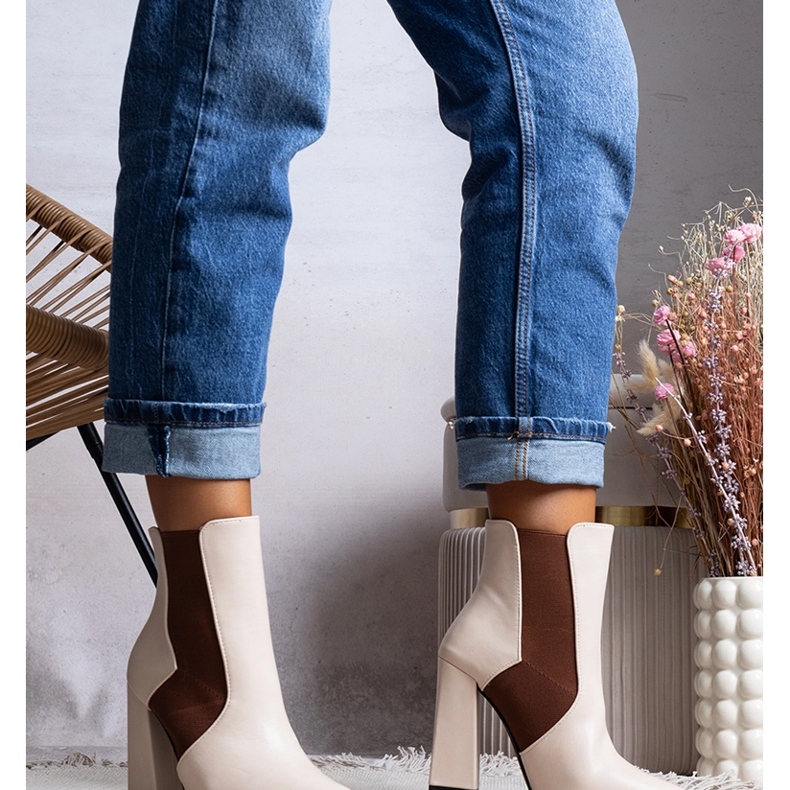 Bottines Chelsea beiges sur le poteau Hamilt 1