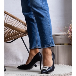 Talons noirs brillants Tyson le noir 1 Talons noirs brillants Tyson le noir 1