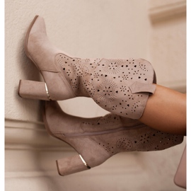 Bottines Ajourées Pour Femme Sur Talon Haut à Bouts Pointus, Eco Daim Beige Foncé Nevithra 5