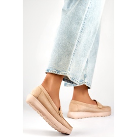 Mocassins femme beiges confortables avec une semelle épaisse et une première intérieure en cuir 3