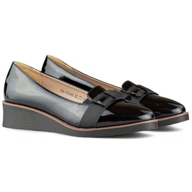 Chaussures femme vernies noires à talon bas le noir 1
